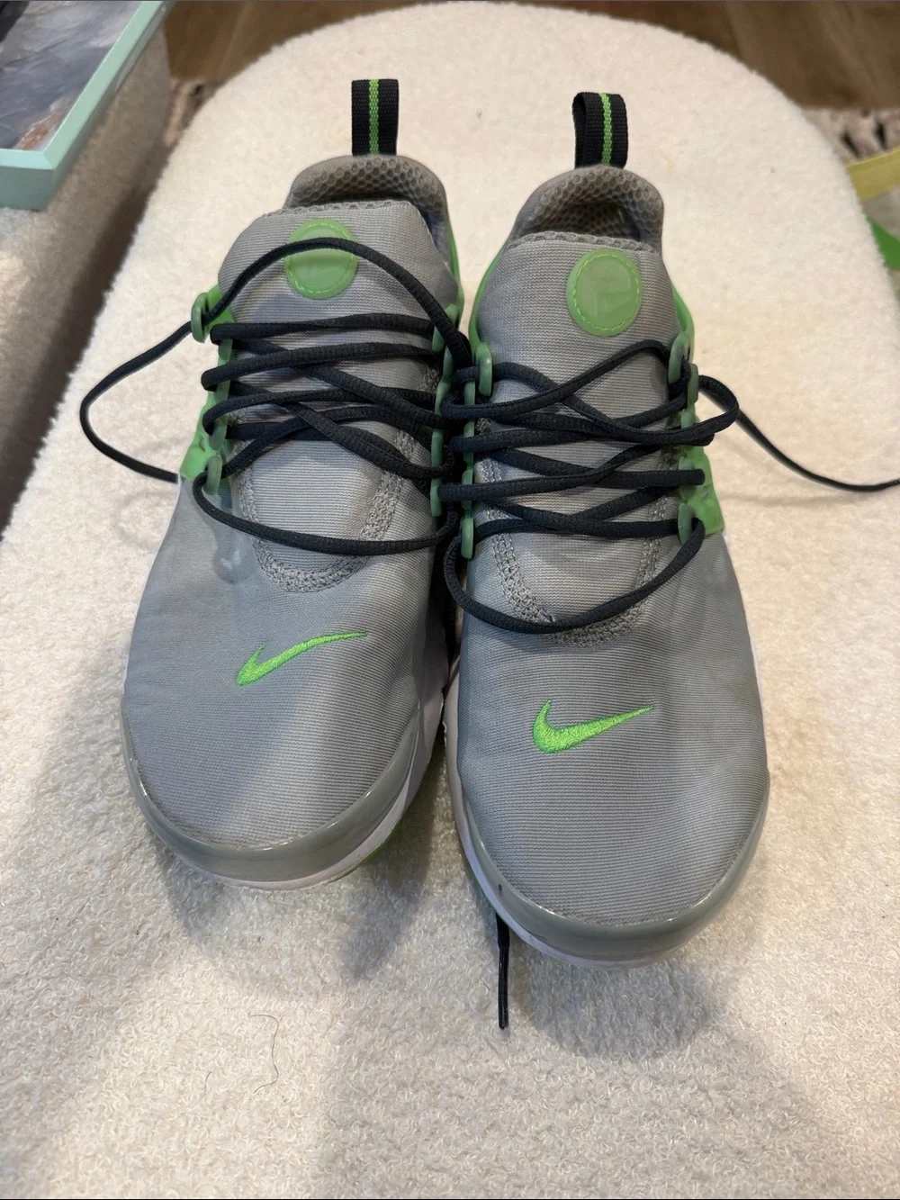 Nike Kids Gray & Neon Green Athletic Sneakers